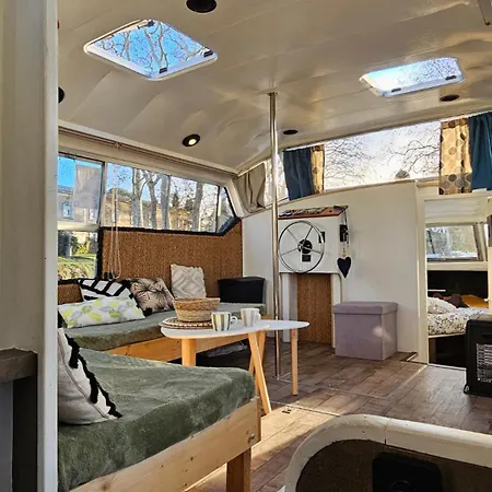Le Mydol Sejour Atypique Et Unique Sur Un Bateau * Castelnaudary